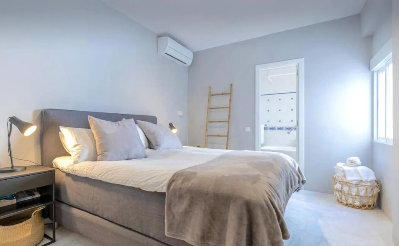 Pedregalejo Beach & City Premium 8Pax Malaga Apartment